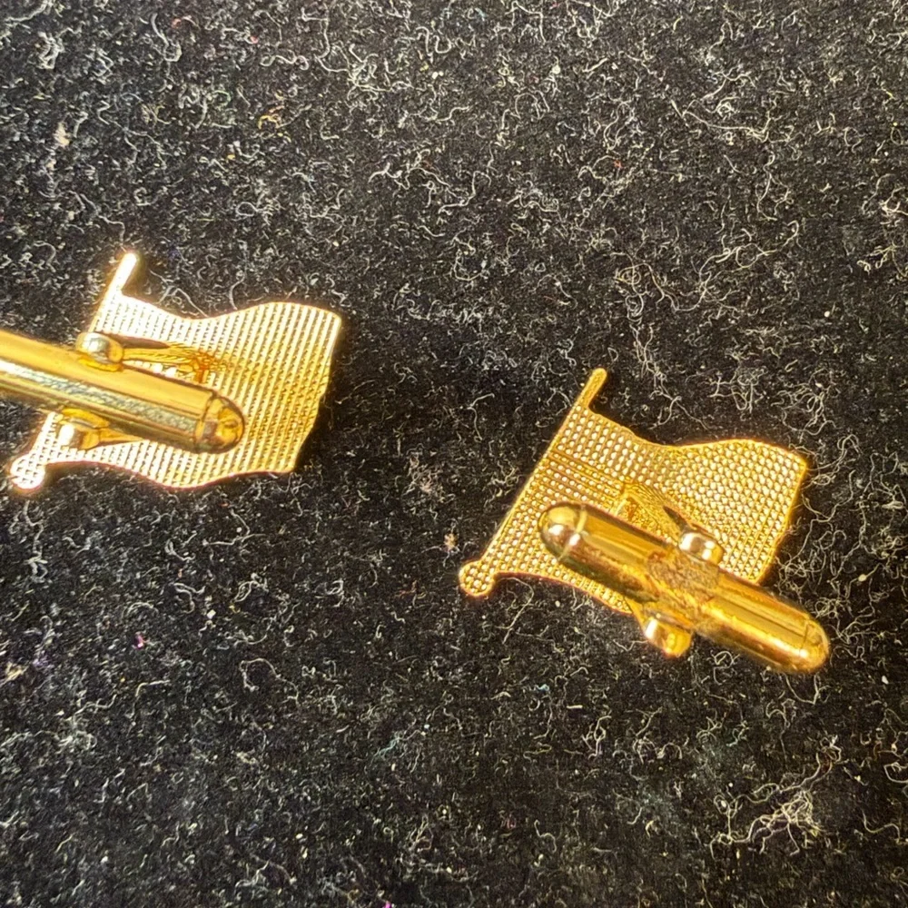 American Flag Cufflinks - Gold and Red